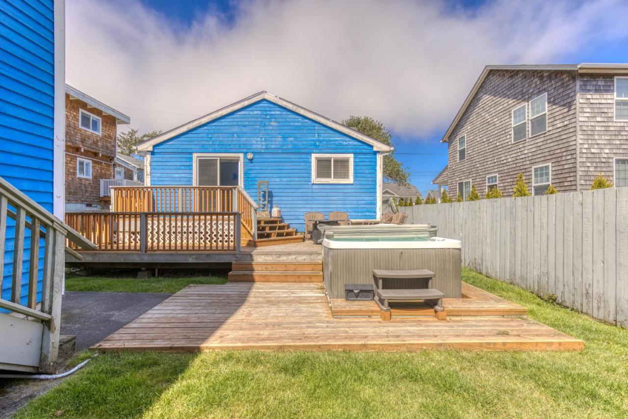 Pearl Off The Prom Villa Seaside Exterior photo